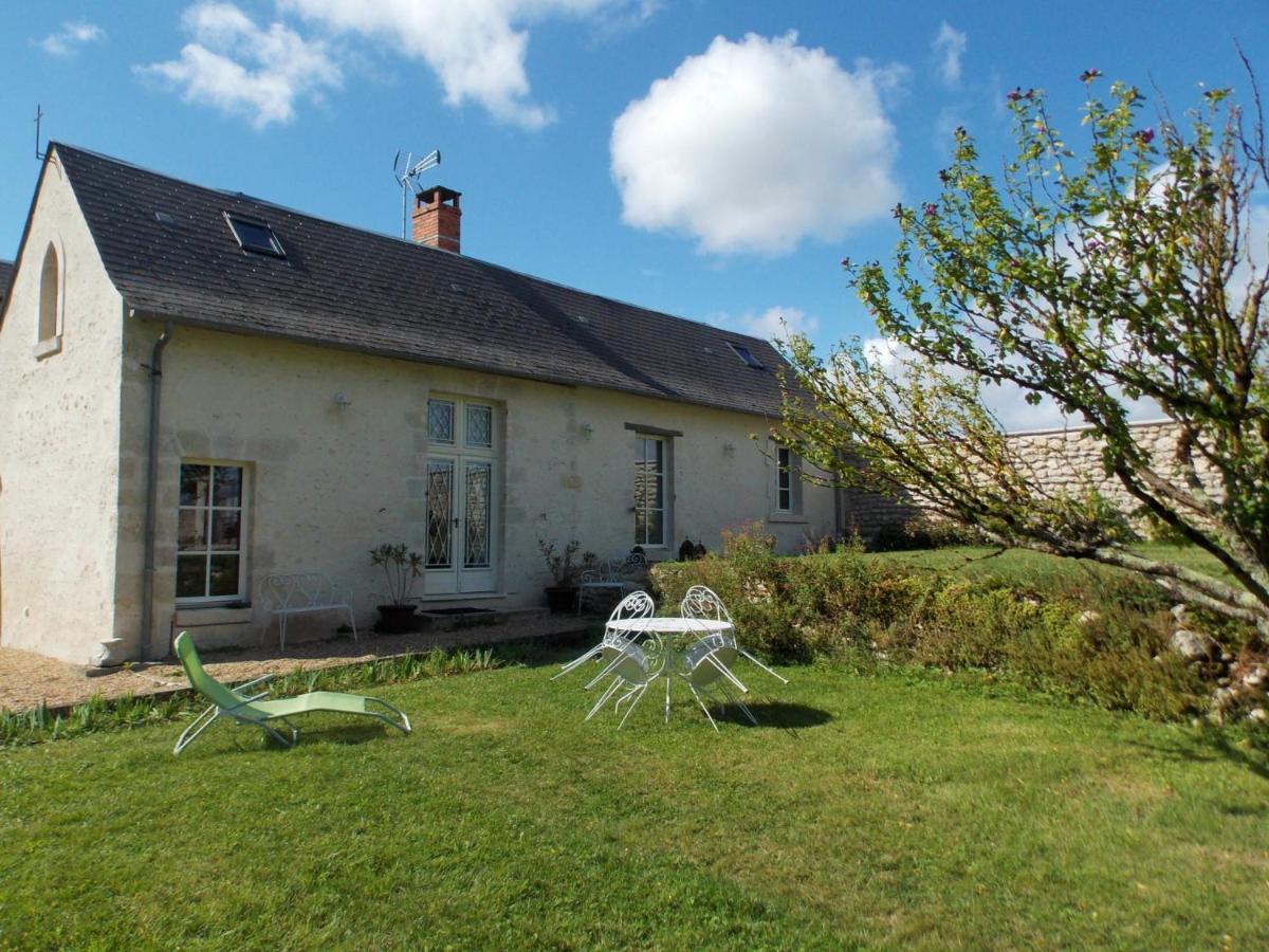 Domaine Du Gue Du Roi Bed & Breakfast Clery-Saint-Andre Exterior photo